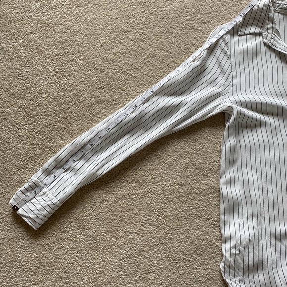 H&M Striped Tunic Button Up Blouse - Picture 9 of 10